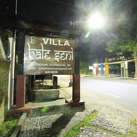 Villa Bale Seni Mataram Exterior photo